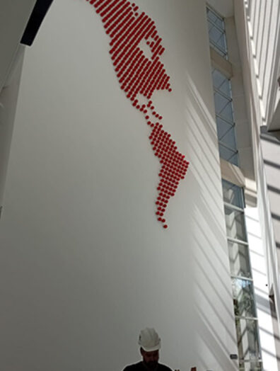 Panel sculpture | Américas