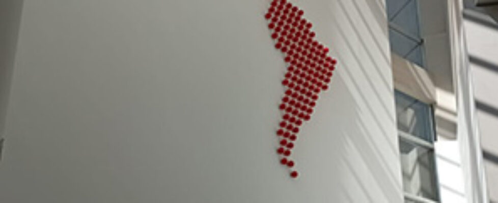 Panel sculpture | Américas